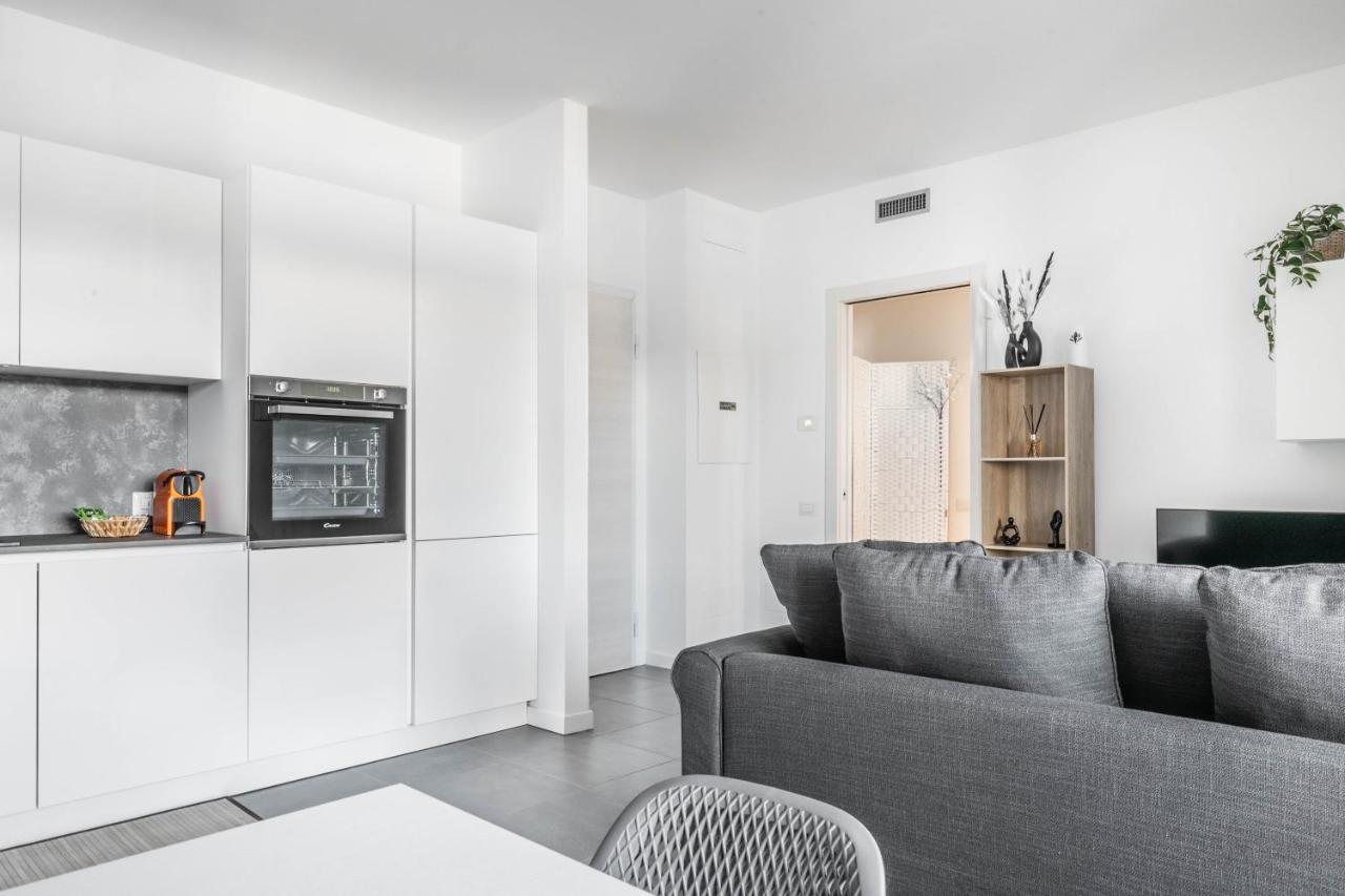 Harmony House - Rho Fiera 6Min - Free Parking - Terrace Daire Milano Dış mekan fotoğraf